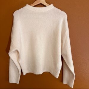 Zara Crew Neck Sweater Ivory Cream S